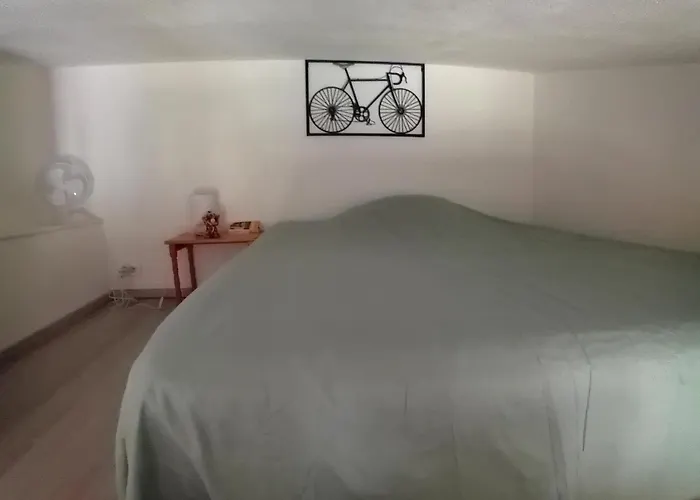 Apartman Climatise Avec Parking Prive Dans Les Hautes Vignes
