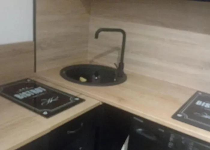 Apartman Climatise Avec Parking Prive Dans Les Hautes Vignes Agde